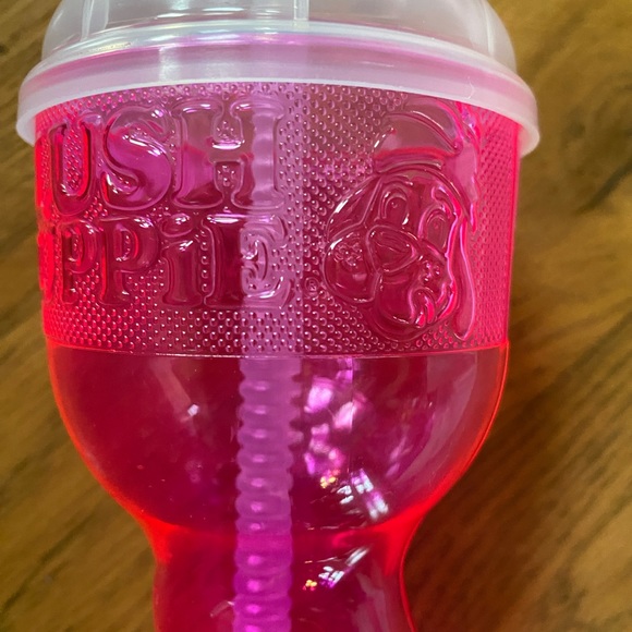 Pink Slush Puppy 12” Plastic Cup - Picture 5 of 6